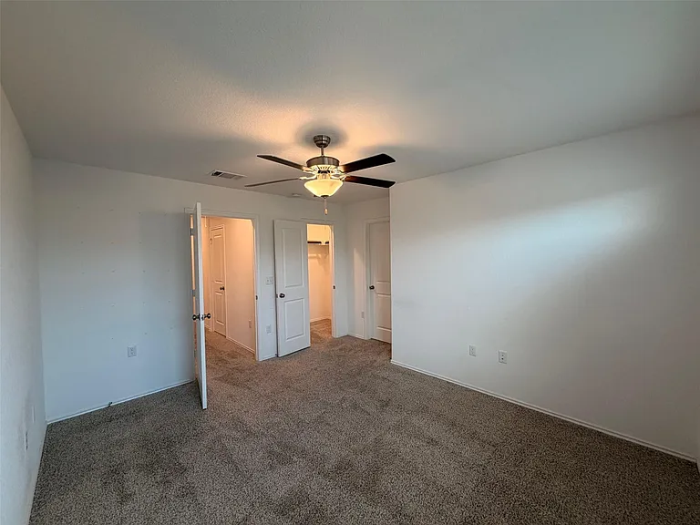 7316 Sparkling Light Dr #B — Photo 15