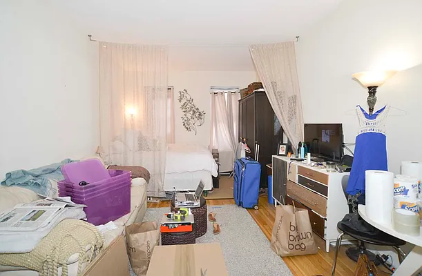 Rented by Prince Real Estate Associates LLC | media 27