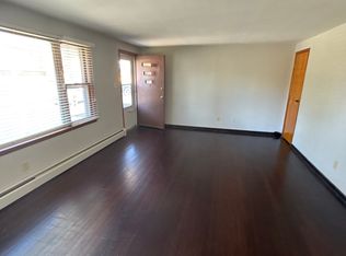 510 Alhambra Dr, Anderson, IN 46012