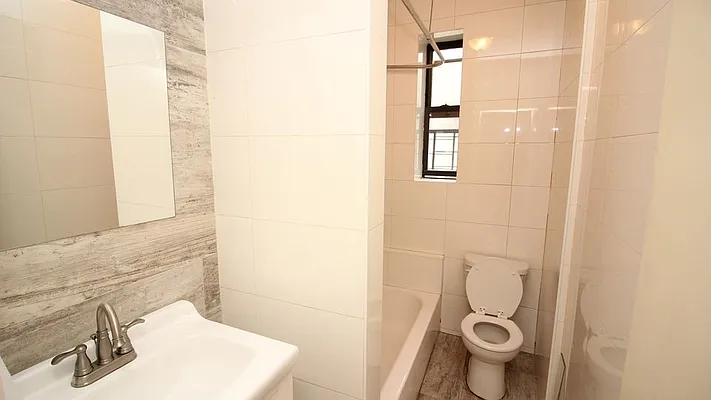 Rented by Nooklyn NYC LLC | media 10