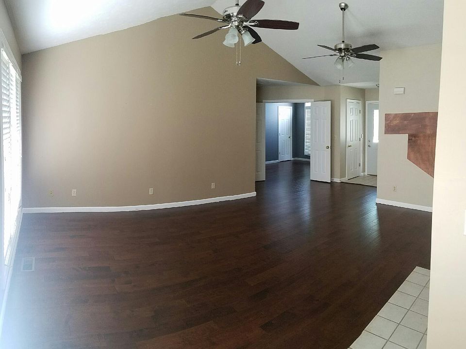 1st image of 117 Archelle Dr