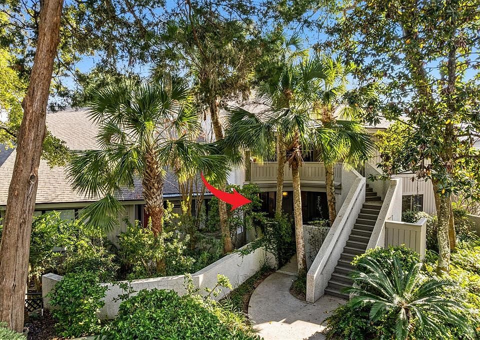 1st image of 2206 Boxwood Ln #2206