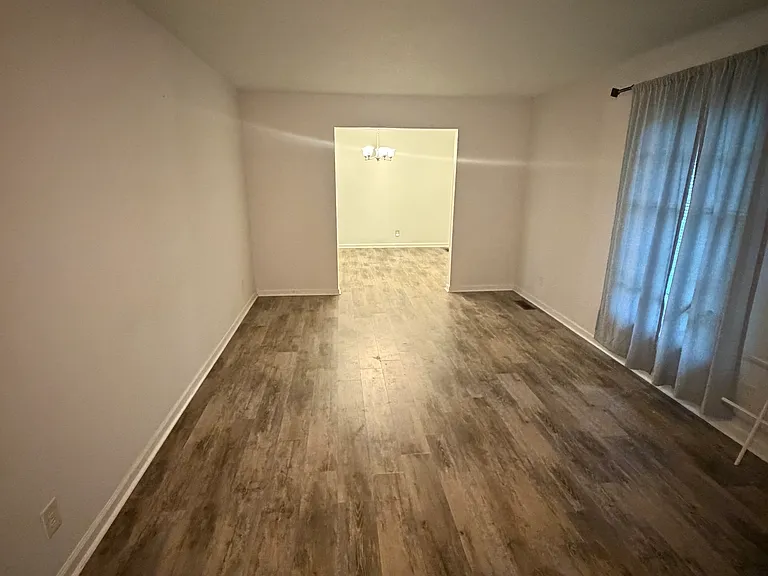 21 Camellia Dr — Photo 7