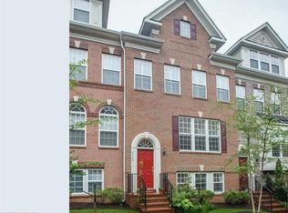 2149 Red Vine Dr, Vienna, VA 22182