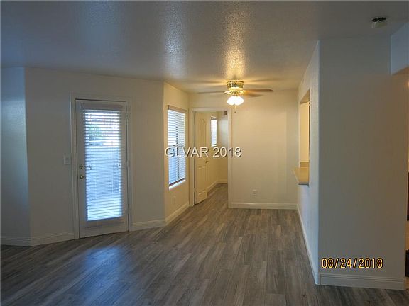 5th image of 701 Capri Dr Unit 1A