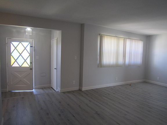 2nd image of 6033 Van Noord Ave