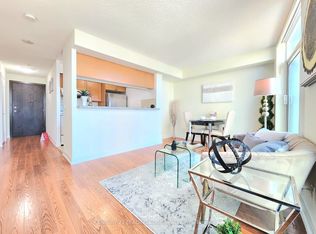 238 Bonis Ave #323, Toronto, ON M1T 3W7