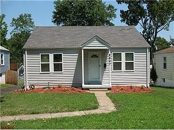 1st image of 8847 Bobb Ave