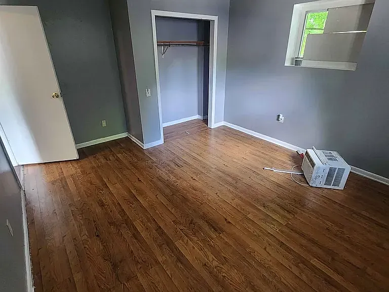 14 Smith St #2 — Photo 3