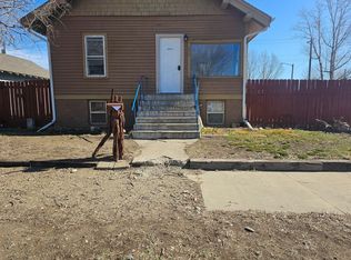 800 N Lake Ave, Miles City, MT 59301