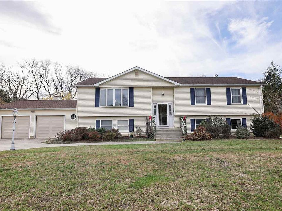 1st image of 24 Benche Ct