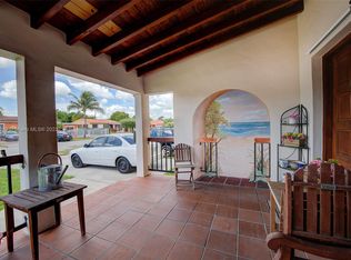 321 E 37th St, Hialeah, FL 33013