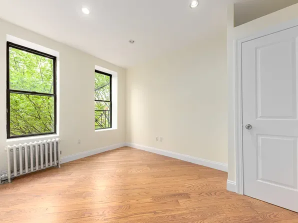 339 East 12th Street image 1 of 6