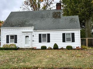 2412 Walnut Blvd, Ashtabula, OH 44004