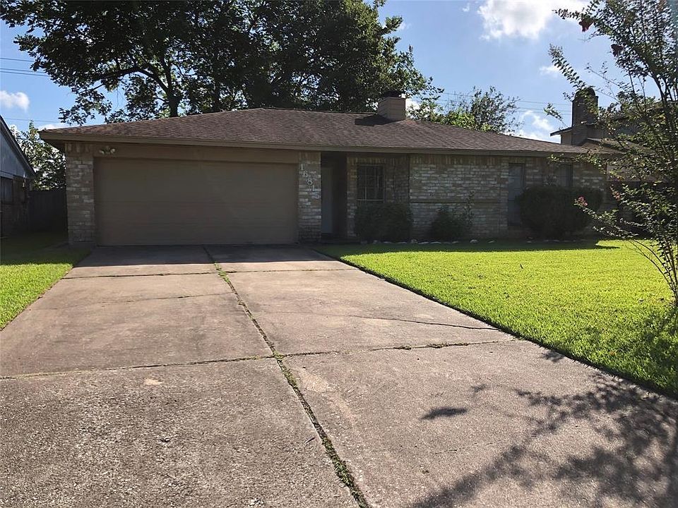 1st image of 16815 Bougainvilla Ln