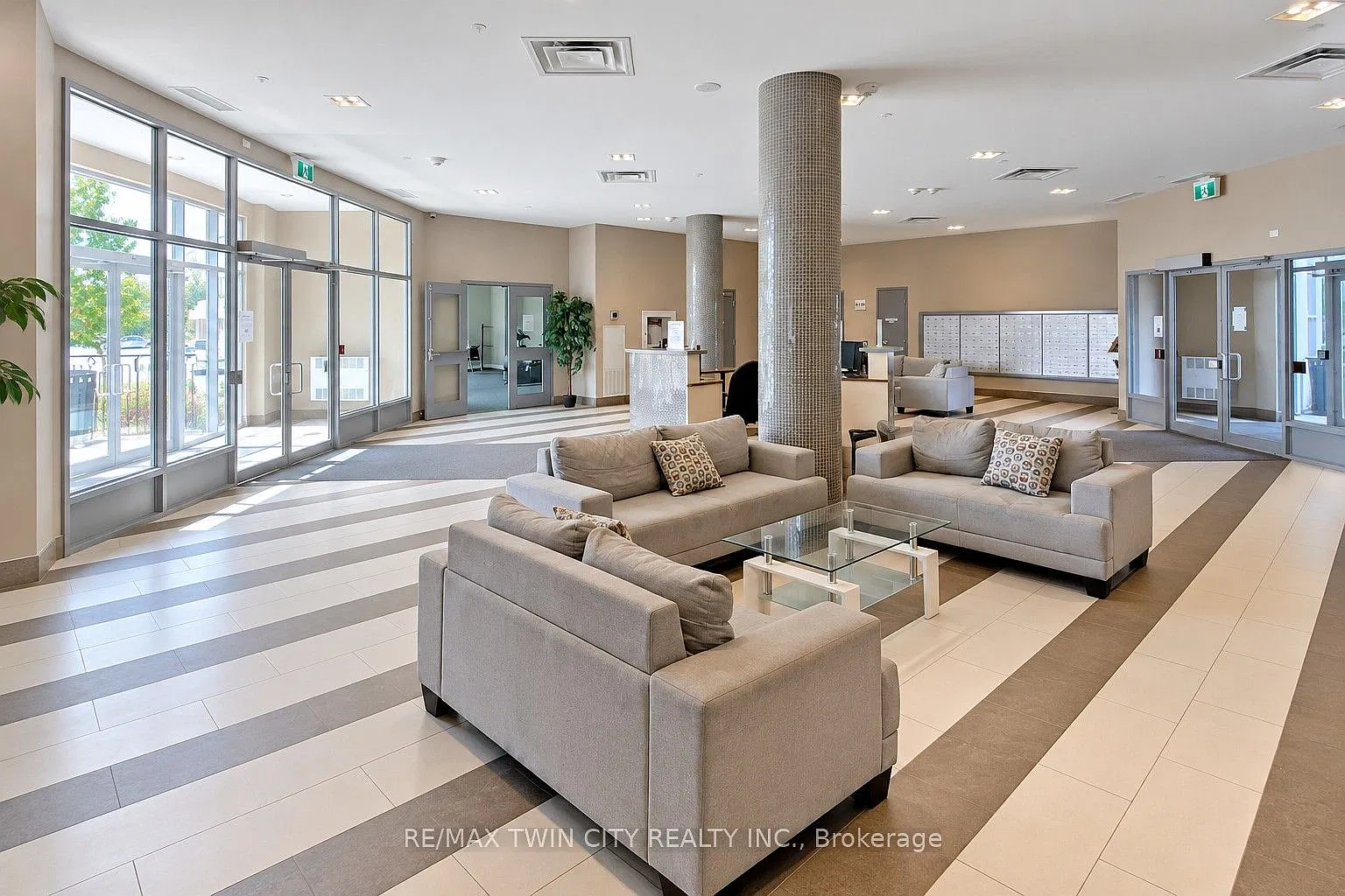 2 bed, $2,150 — Photo 4
