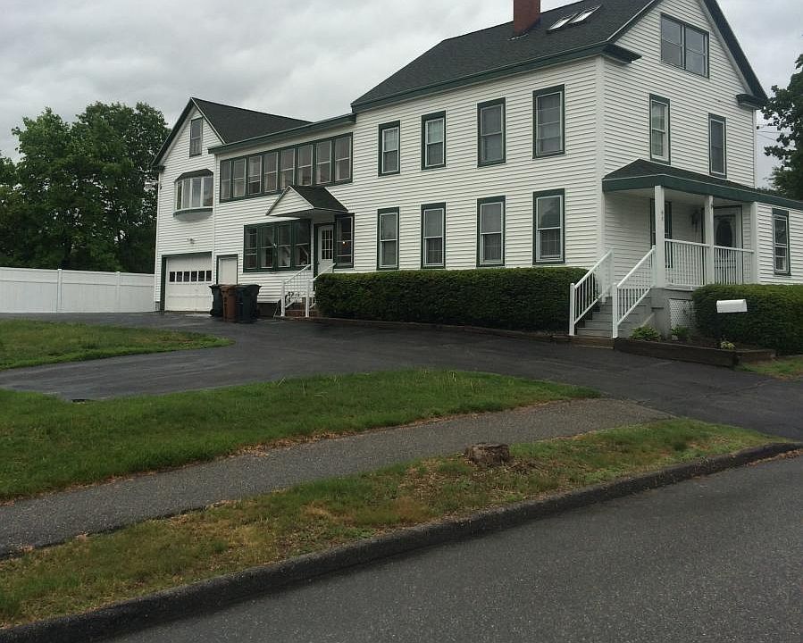 Exterior with parking