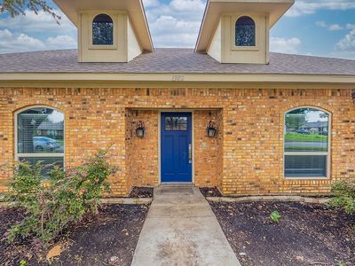 1302 N Trail Dr, Carrollton, TX, 75006