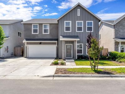2453 W Claridge Way, Hanford, CA, 93230
