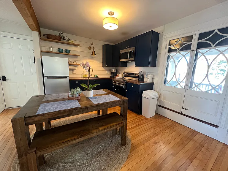 553 Shore Rd #2 — Photo 40