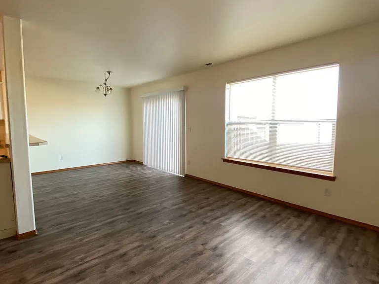 2862 SW Indian Cir — Photo 21
