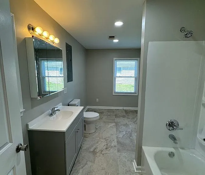 101 Rainbow Dr — Photo 9