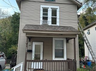 661 8th St, Freedom, PA 15042