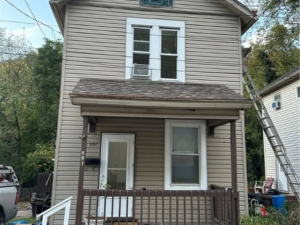 661 8th St, Freedom, PA 15042