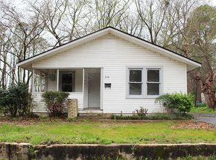 216 N Laurel St, Malvern, AR 72104