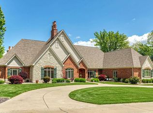 70 Castle Bluff Dr, Saint Charles, MO 63304
