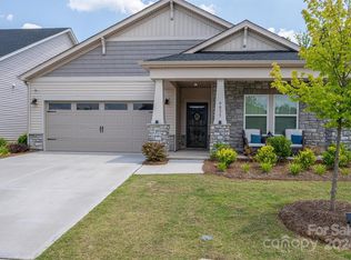 9033 Myrna Dr, Gastonia, NC 28056