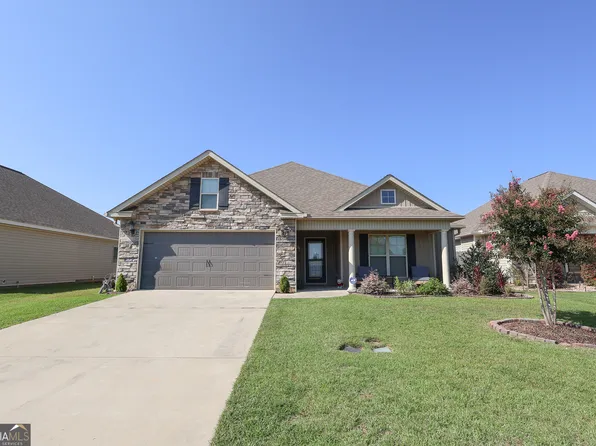 108 Savannah Ln, Bonaire, GA 31005