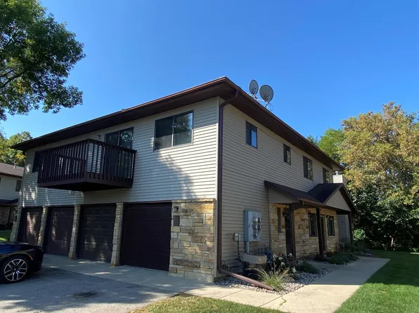 93 Conner Cir SW, Rochester, MN 55902