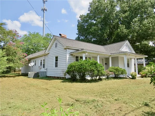 627 Morehead St, Eden, NC 27288