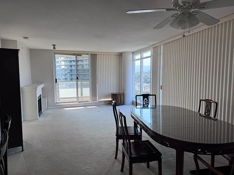 2133 Douglas Rd #2202 — Photo 6