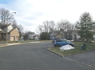 82 Atrium Way, Manalapan, NJ 07726