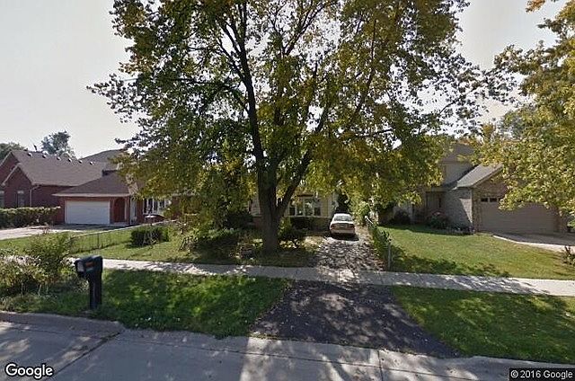 1st image of 558 W Babcock Ave