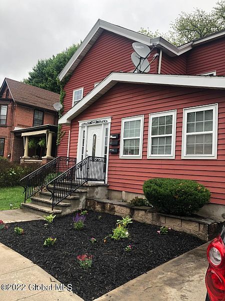 2nd image of 1634 Third Street