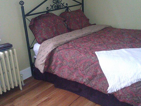 2nd bedroom