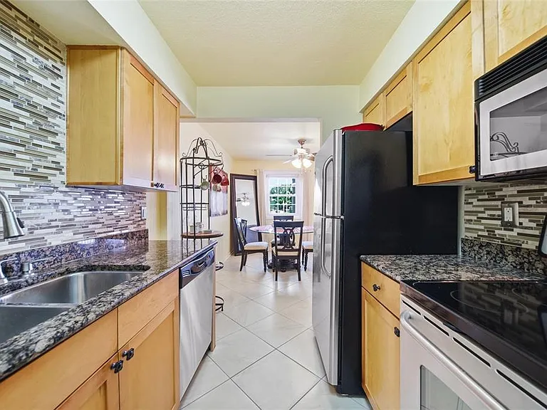 5092 Beach Dr SE #A — Photo 12