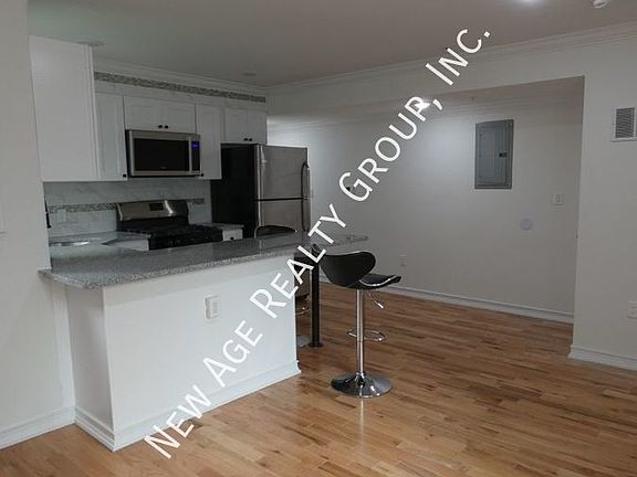 5th image of 4015 Haverford Ave Unit 3R