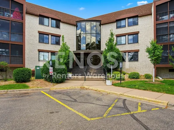 4710 58th Ave N APT 119, Crystal, MN 55429