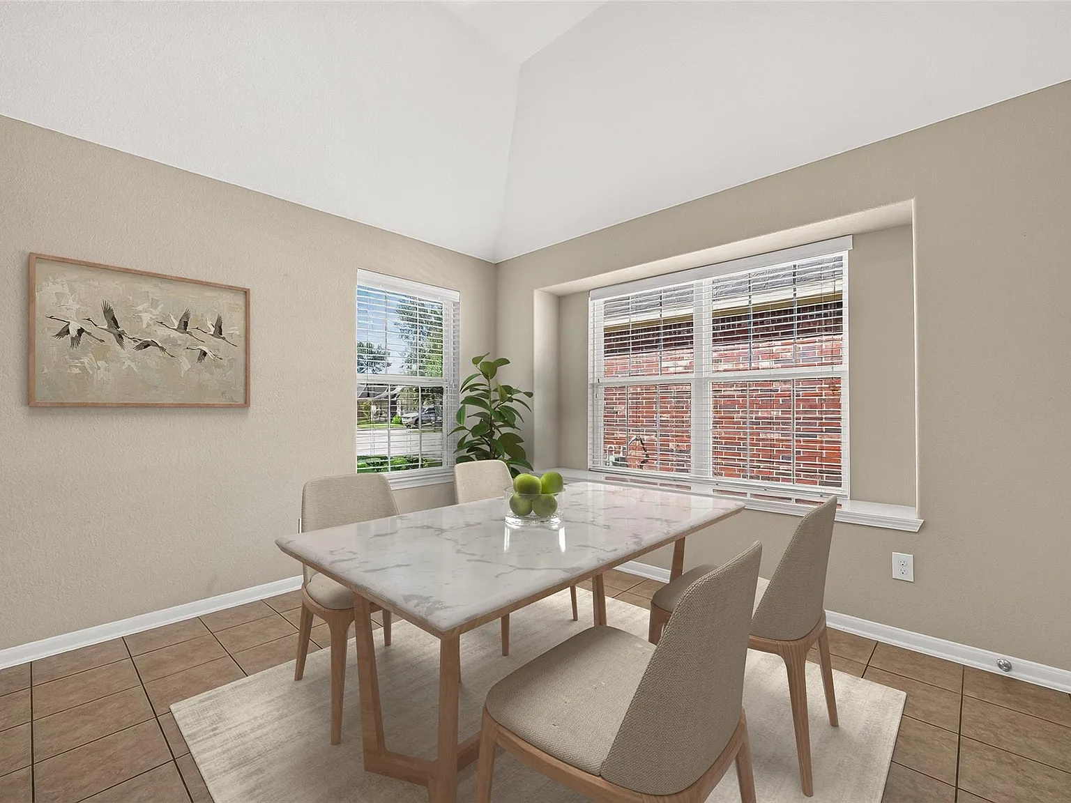 3 bed, 2.0 bath, 1960 sqft, $2,200 — Photo 4