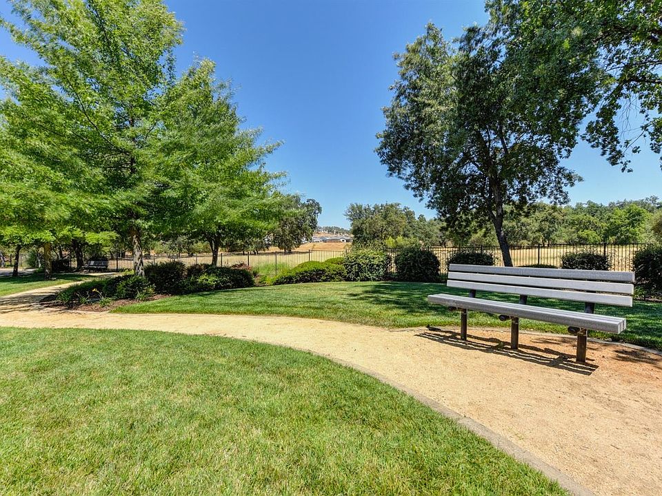 1st image of 2304 Pioneer Way
