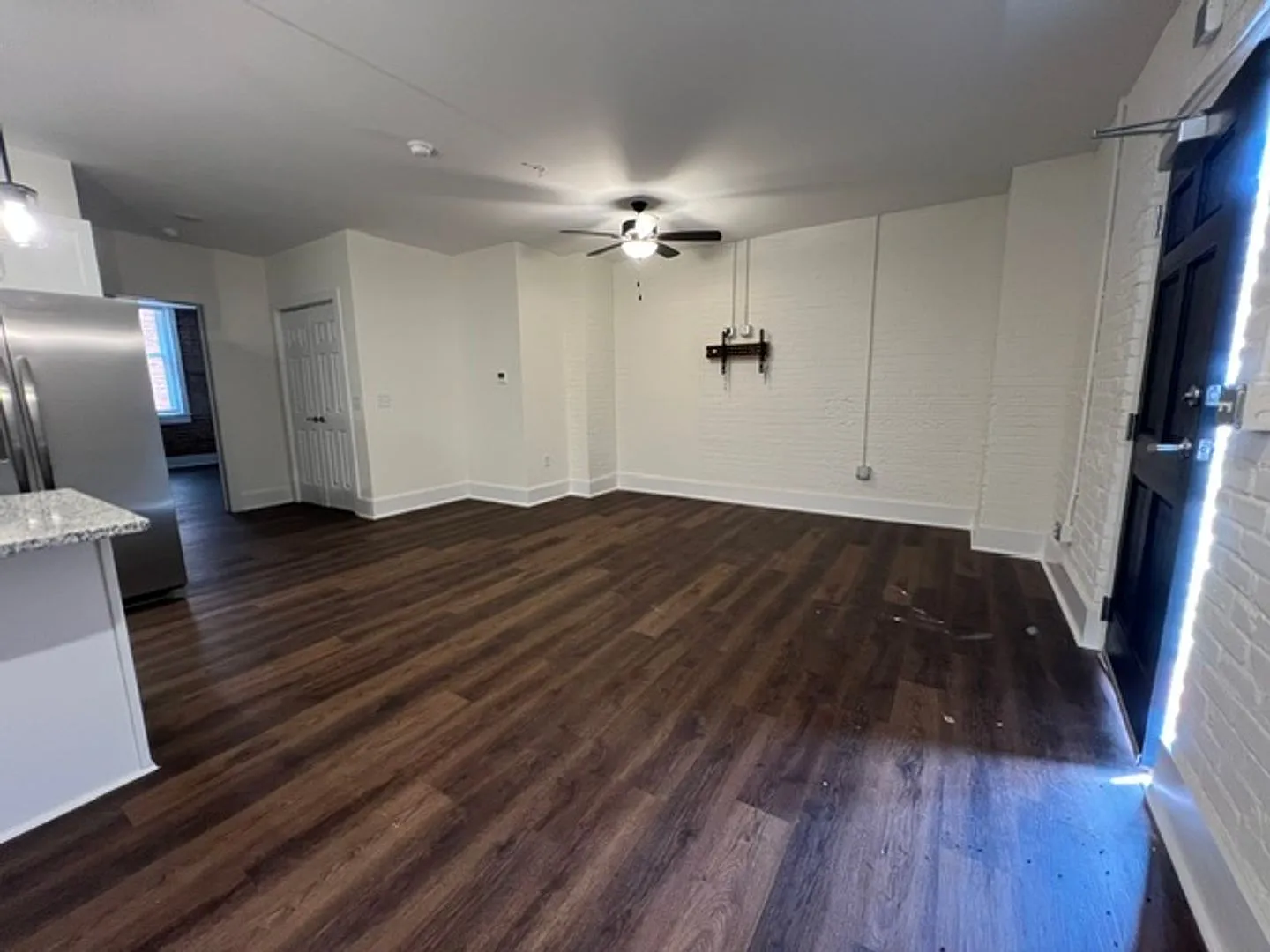 114 Nassau Place — Photo 4