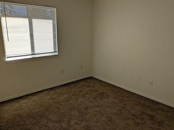 5th image of 17989 SW 115th Ave #179776