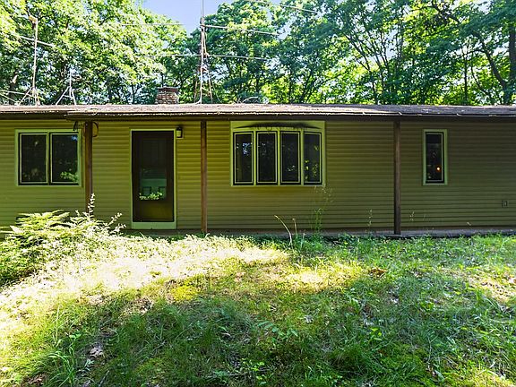 2nd image of 11699 Forestwood Dr NE