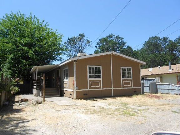 3rd image of 3657 Cypress St