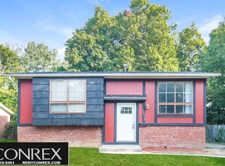 10214 E Ridgefield Dr, Indianapolis, IN 46235