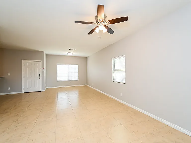 9655 Vega Carpio Ave — Photo 5